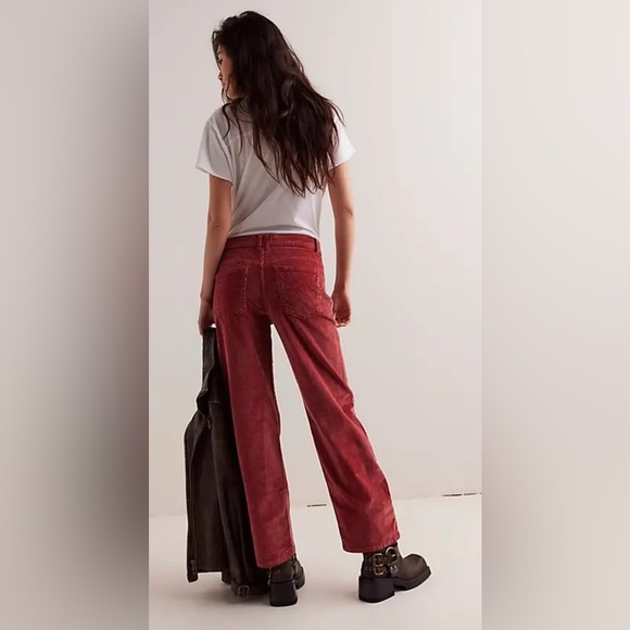 *NWT* We The Free Risk Taker High Rise Straight Leg Cord Jeans - Picture 3 of 9